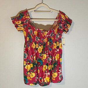 NWT Bobbie & Brooke Babydoll Top Size - L or XL